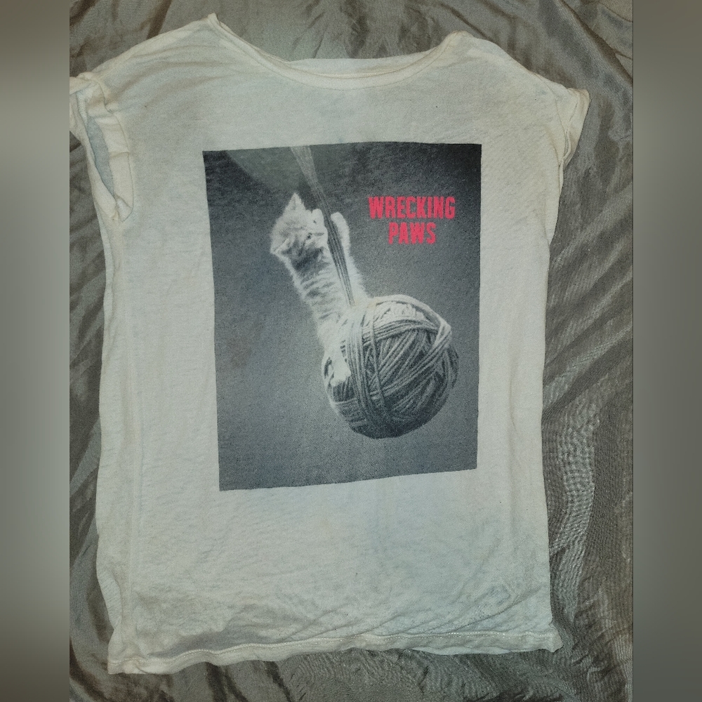 American Eagle Wrecking Paws Cat Shirt, XS